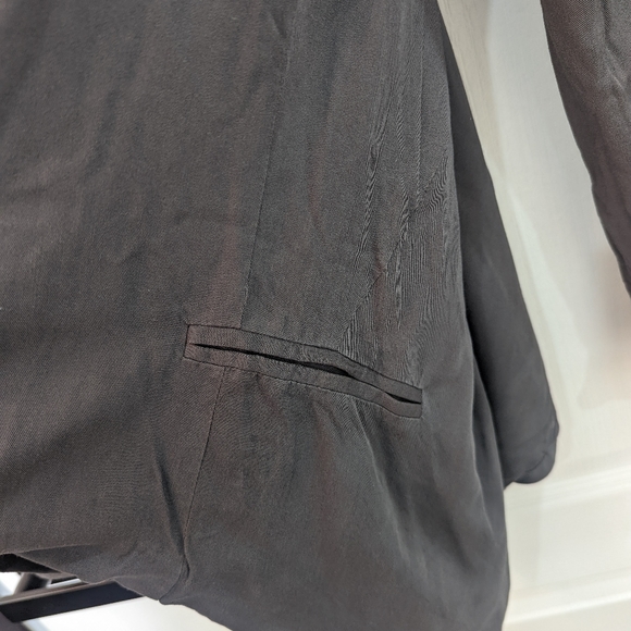 Dynamite Grey Blazer - Picture 5 of 13